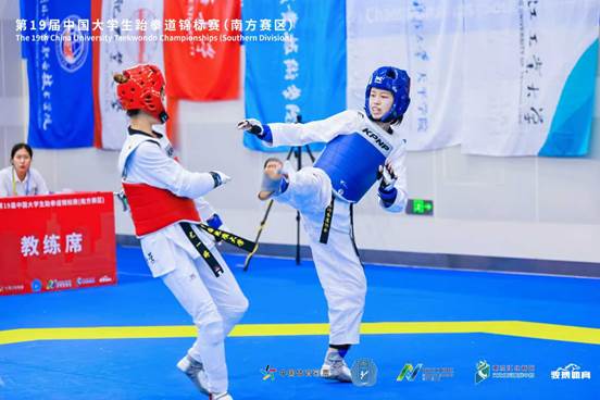 罗佳灵竞技比赛照片